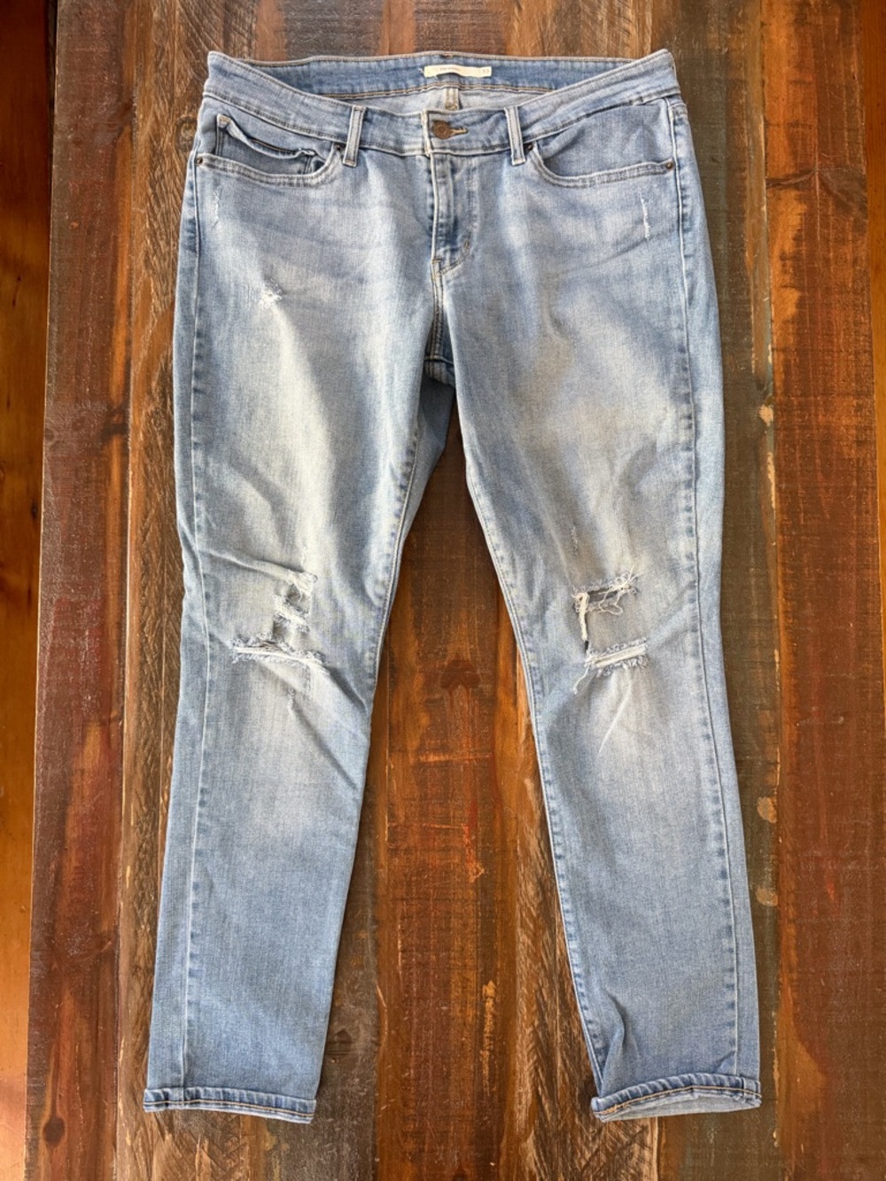 Levi Strauss & Co Women’s 33 Distressed 711 Skinny Jeans | SKU 0117